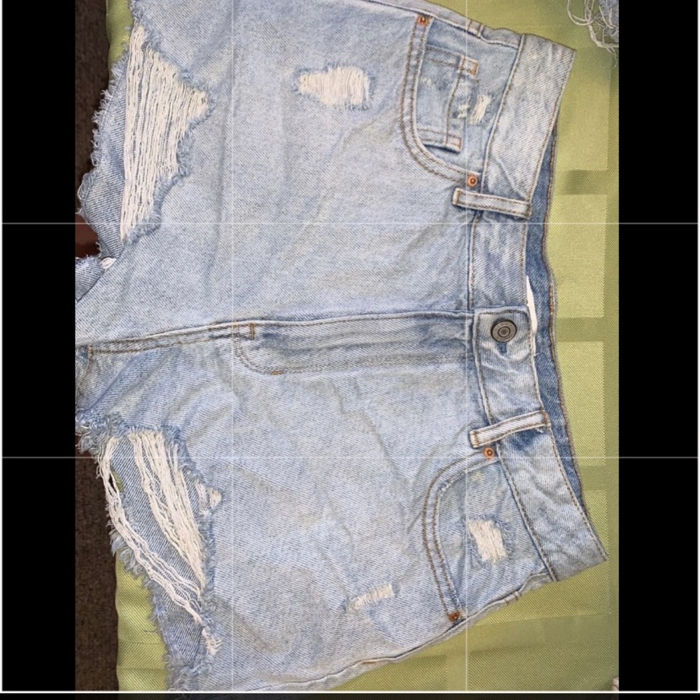 Pacsun shorts size 27